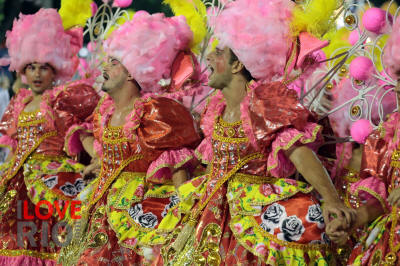 世界中の有名な世界は、リオのカーニバルは本当に野生と壮大な5日間の祭典です。